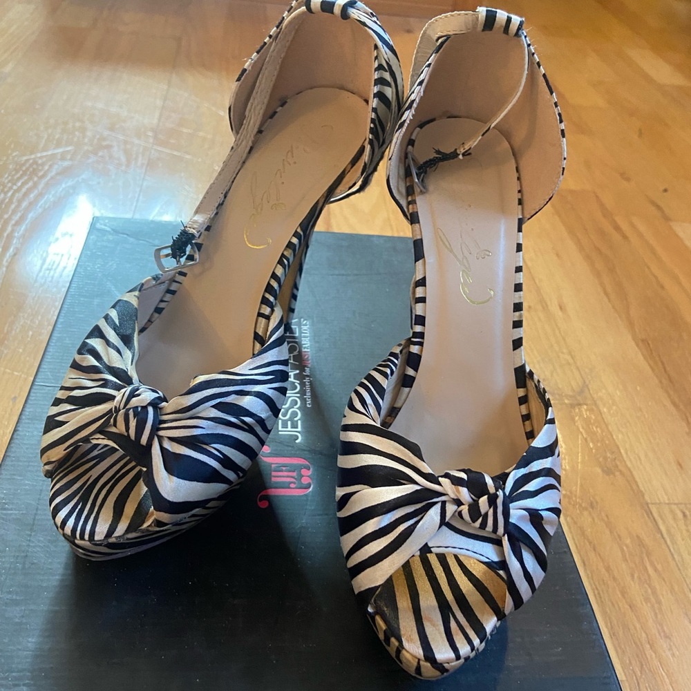 Zebra heels